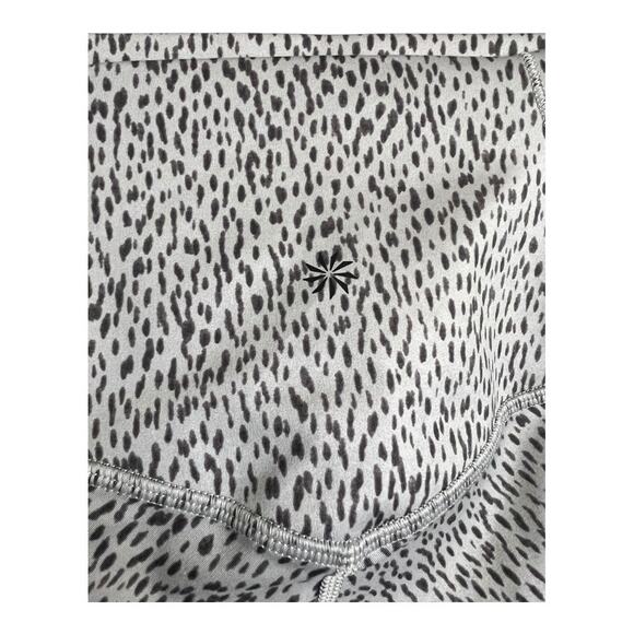 Athleta Salutation Stash Pocket II Printed 7/8 Tight Leggings XS Workout Gym - Picture 4 of 6